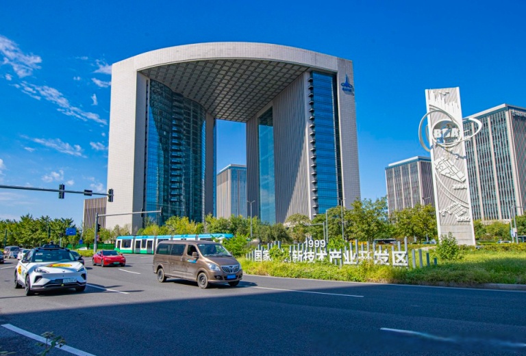 北京亦莊發(fā)布智慧城市十大創(chuàng)新成果，引領(lǐng)數(shù)字北京技術(shù)開發(fā)新浪潮